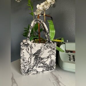 Small B&W Hand Bag